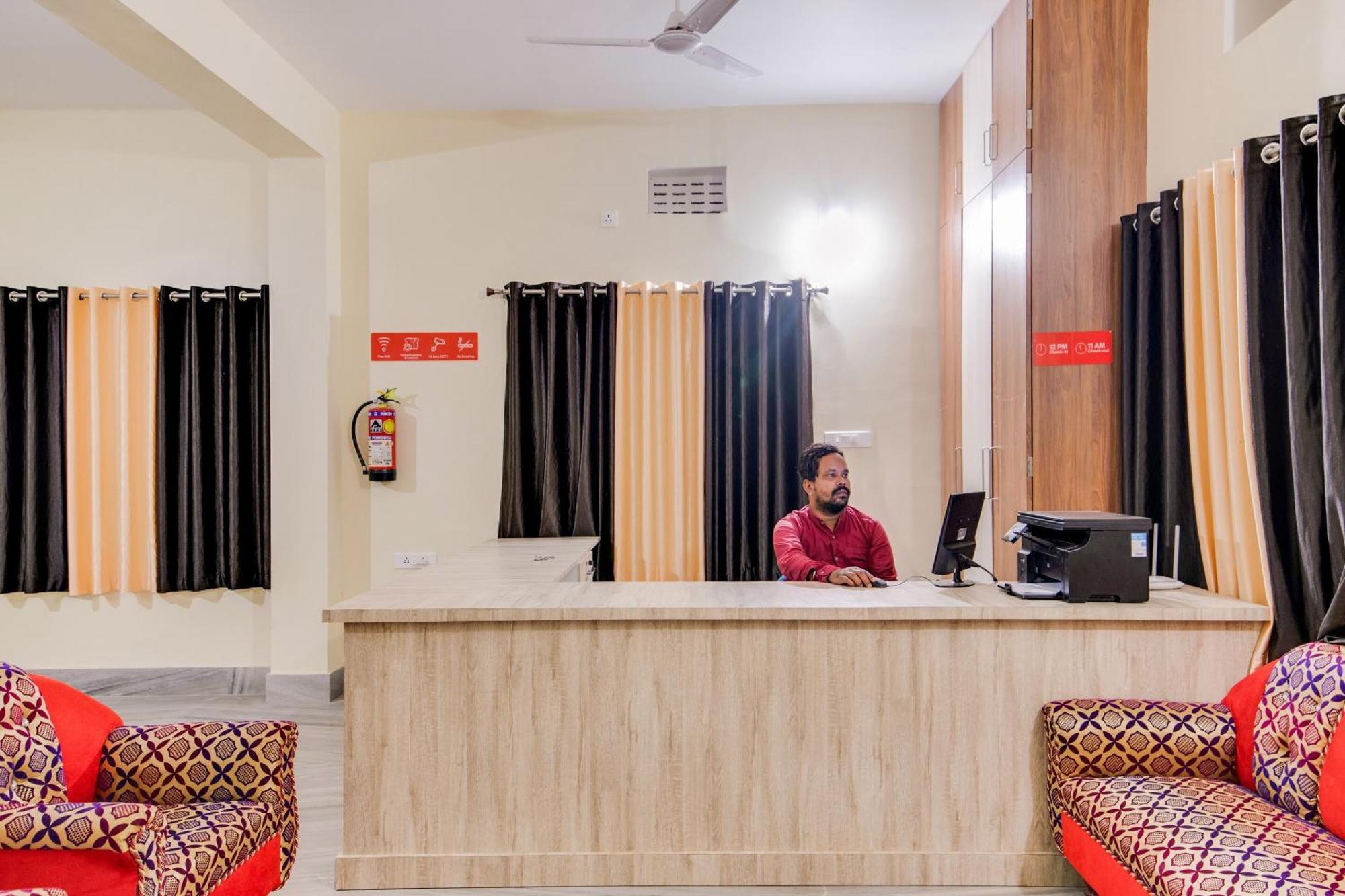 Hotel Flagship Morya Classic Khandagiri Zewnętrze zdjęcie